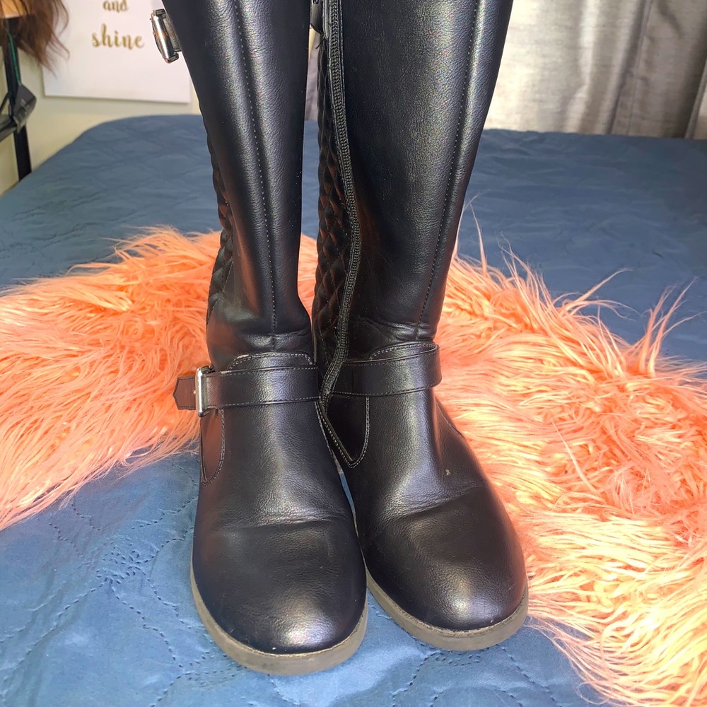 Kids boots